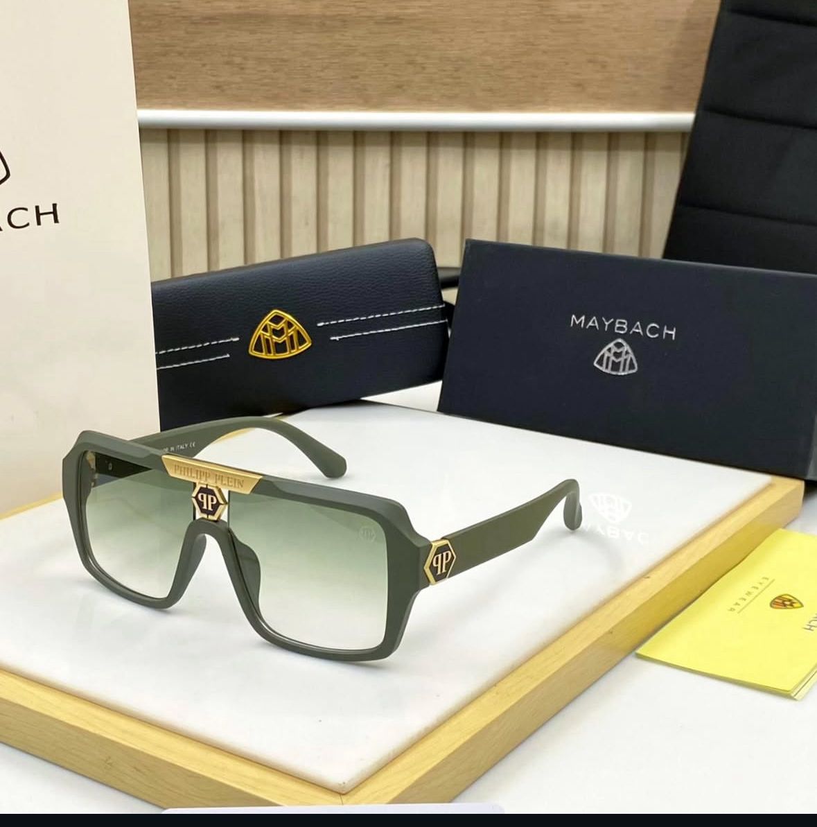 Luxury Oversized Square Sunglasses – Matte Olive Edition